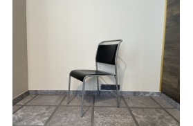 4 krēslu komplekts (no ekspozīcijas)